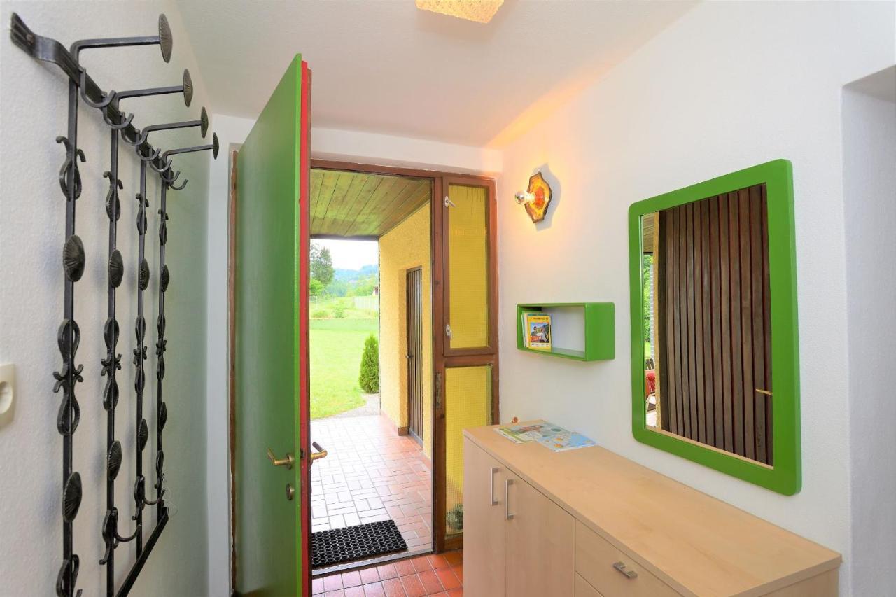 Ferienhaus Am Traunsee Mit Bergsicht Траункирхен Екстериор снимка
