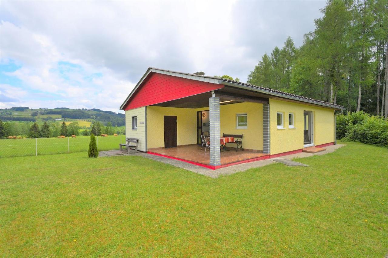 Ferienhaus Am Traunsee Mit Bergsicht Траункирхен Екстериор снимка